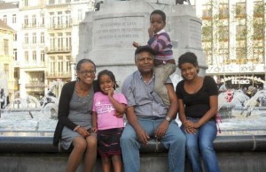 Andargachew Tsige with Family